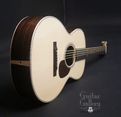 Froggy Bottom A-12 guitar end