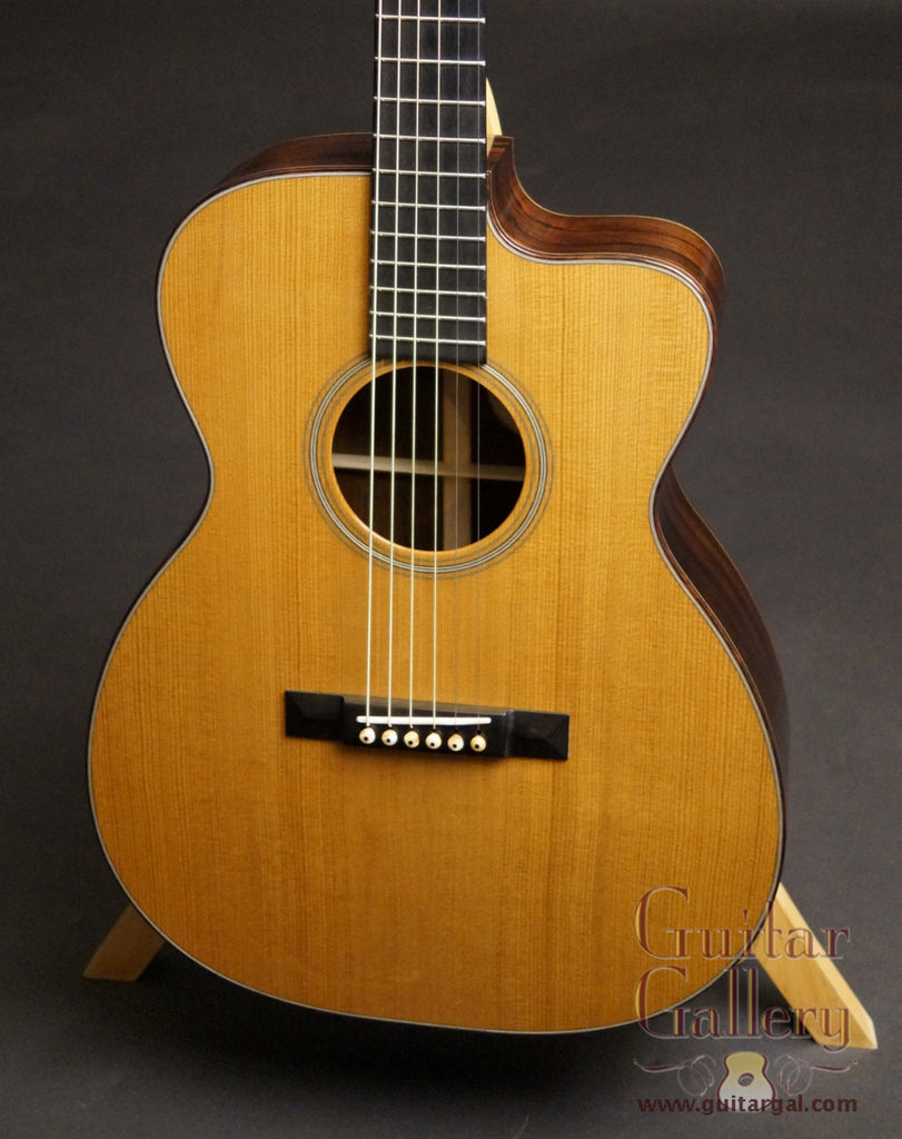 Bourgeois Soloist OMC AT guitar