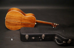 Bourgeois OMS Koa guitar with case