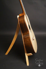 Branzell 000-12 guitar side