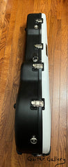 Calton J-45 Two-tone guitar case side