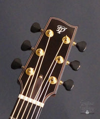 DT De La Rosa guitar headstock