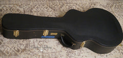 Gibson ES-175D archtop newer case