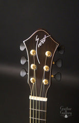 Everett Alienzo guitar headstock