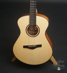 Fay Fan Fret guitar Engelmann spruce top