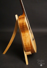 Froggy Bottom P12c dlx guitar koa side
