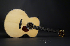 Froggy Bottom model G Limited guitar glam shot