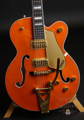 Gretsch 6120 archtop guitar close