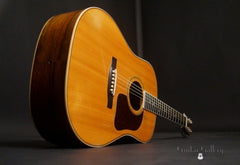Gallagher G-70 guitar glam shot