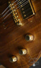 Lowden electric guitar controls