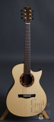 Gerber Guitar: RL15 (SJ) Cutaway