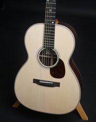Froggy Bottom H12 dlx guitar with German spruce top