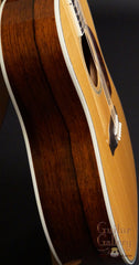 Gibson Guitar: J-45 Vine (2005)