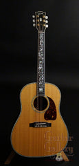 Gibson Guitar: J-45 Vine (2005)