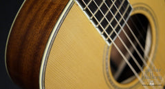 Brondel guitar detail