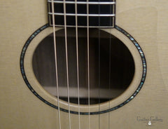 Lowden O35 Walnut guitar rosette