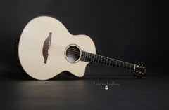 Lowden S35c 12 Fret MA-LZ Guitar glam shot