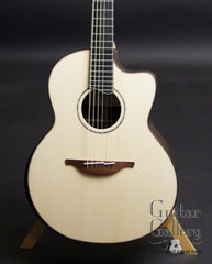 Lowden PB Signature model