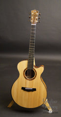 Laurie Williams Signature Kiwi Guitar