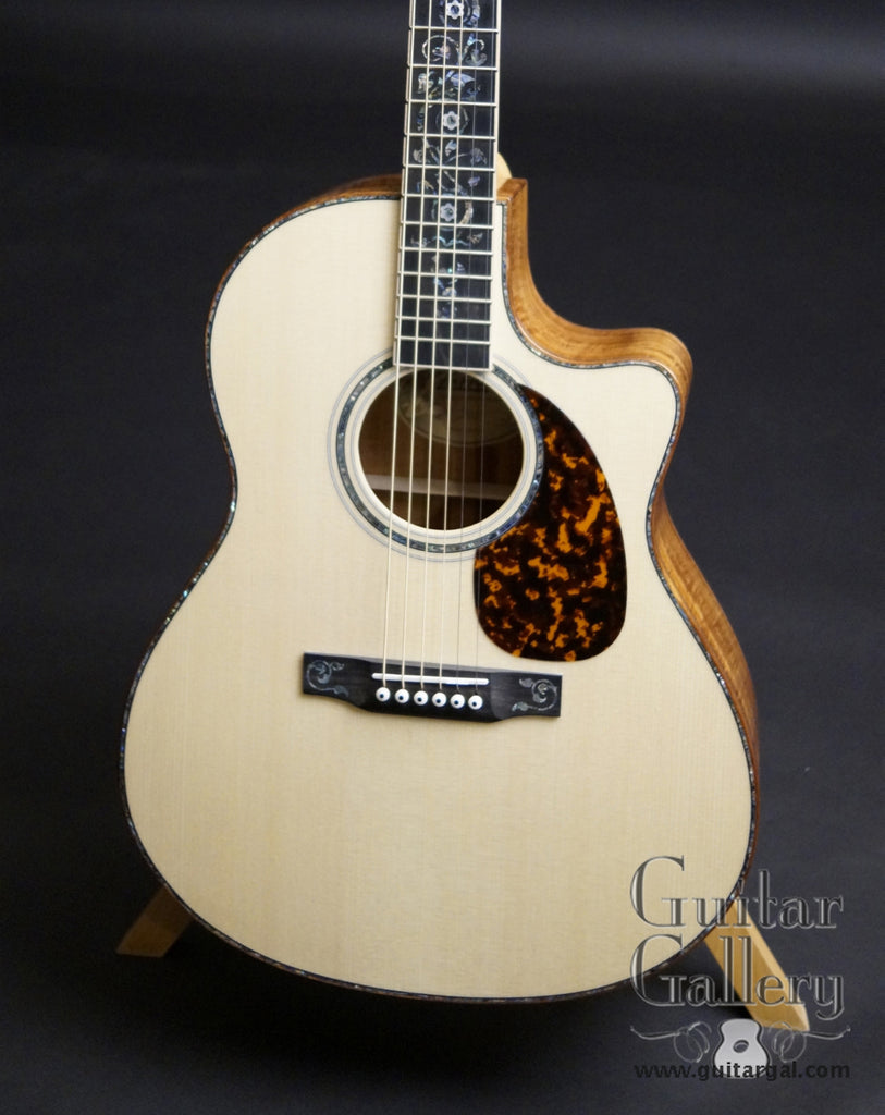 Larrivee LV-10 Koa custom guitar