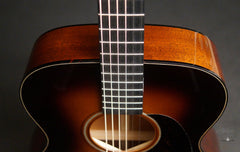 Martin Custom Shop 0000 guitar binding