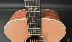 Lowden Special O-38 Bubinga Guitar Ltd Edition fretboard leaf inlays