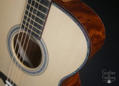 Osthoff OM The TREE Mahogany guitar binding