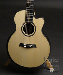 Osthoff SJ guitar