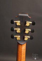 Lowden used S50 walnut guitar tuners