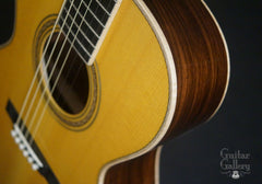 Martin SS-00L Art Deco guitar upper bout