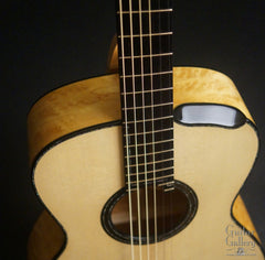 Serracini SD 00 guitar down front view