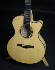Traugott R cutaway guitar German Maple top