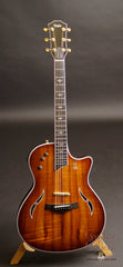 Taylor T5 custom guitar for sale