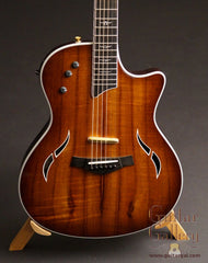 Taylor T5 custom guitar at guitargal.com