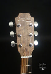 Sheeran W03 guitar headstock