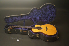 Wingert model E guitar inside case