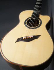 Wingert multi-scale guitar at Guitar Gallery
