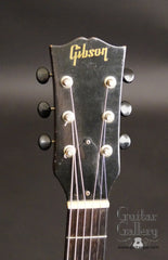 Vintage Gibson LG-2 Guitar