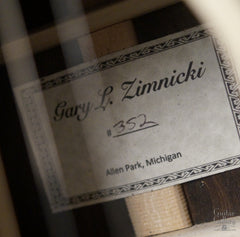Zimnicki OMc guitar label