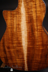 G. R. Bear 00 guitar beautiful back