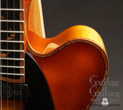 Tom Bills Natura Archtop Guitar cutaway