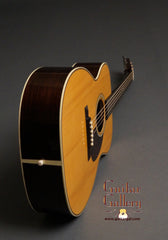 Borges OM-28 Guitar