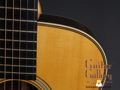 Borges OM-28 Guitar