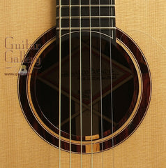 Leo Buendia OM Guitar