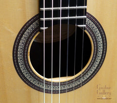 Buscarino Cabaret Guitar