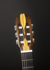 Manuel Contreras classical guitar headstock