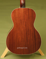 Huss & Dalton Guitar: Mahogany Custom 0-12