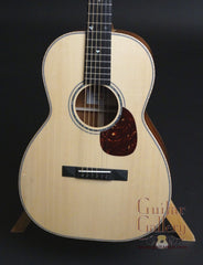 Froggy Bottom C guitar