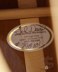 Ted Davis guitar label