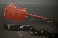 Gibson Doves in Flight guitar case